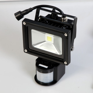 Projecteur solaire puissant 1000 lumens haute autonomie zs-110